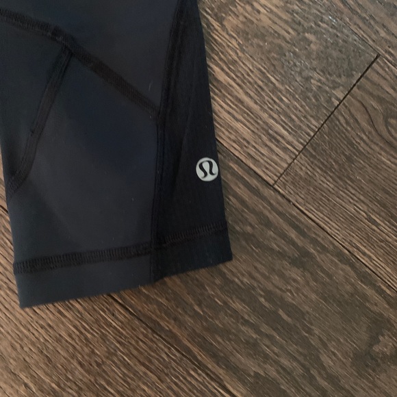 🍋Lululemon Crop Wet Dry Warm black leggings SZ 6 - Picture 5 of 7
